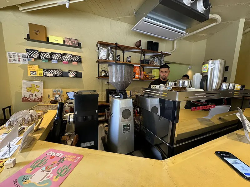Manucoffee Haruyoshi store